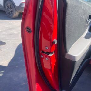 CERRADURA PUERTA DELANTERA IZQUIERDA TOYOTA YARIS (KSP9/SCP9/NLP9)