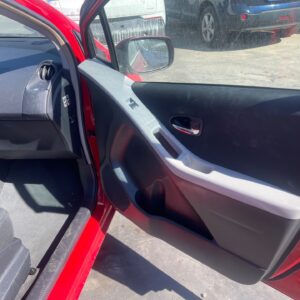 ELEVALUNAS DELANTERO DERECHO TOYOTA YARIS (KSP9/SCP9/NLP9)