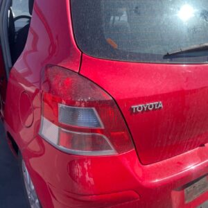 PILOTO TRASERO IZQUIERDO TOYOTA YARIS (KSP9/SCP9/NLP9)