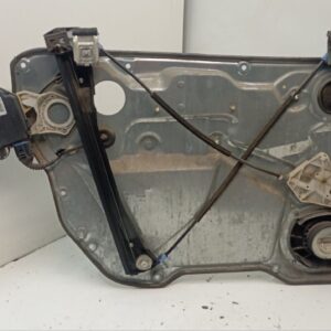 ELEVALUNAS DELANTERO DERECHO SEAT CORDOBA BERLINA (6L2)