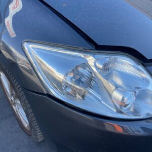 FARO DERECHO TOYOTA AURIS (E15)