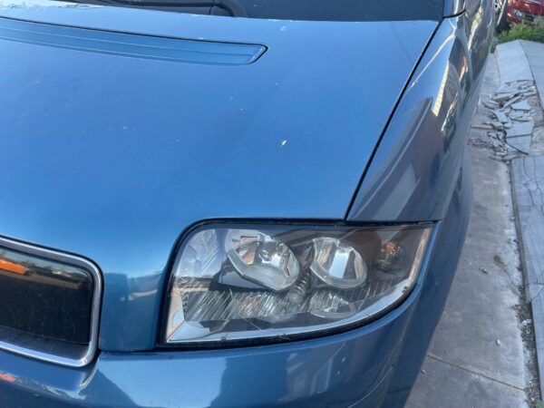 FARO IZQUIERDO AUDI A2 (8Z)