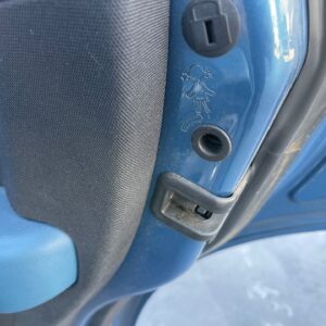 CERRADURA PUERTA TRASERA DERECHA AUDI A2 (8Z)