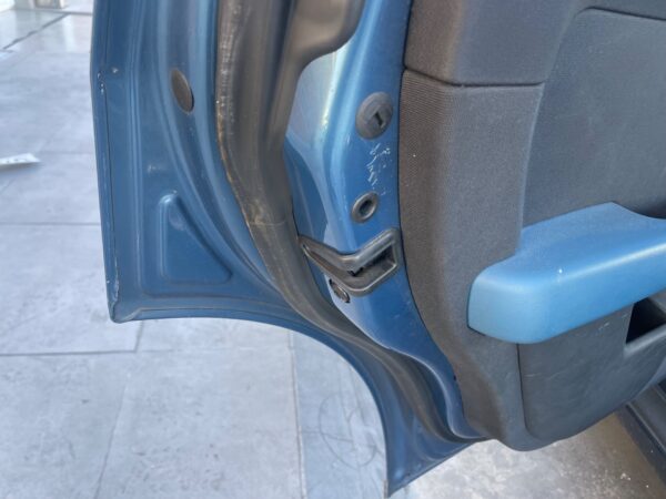 CERRADURA PUERTA TRASERA IZQUIERDA AUDI A2 (8Z)