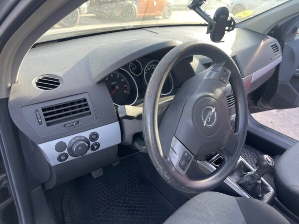 SALPICADERO OPEL ASTRA H BERLINA