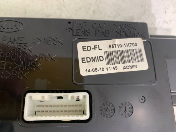 PANTALLA MULTIFUNCION KIA CEED (ED)
