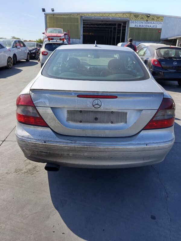 TAPA MALETERO MERCEDES-BENZ CLK (BM 209) COUPE