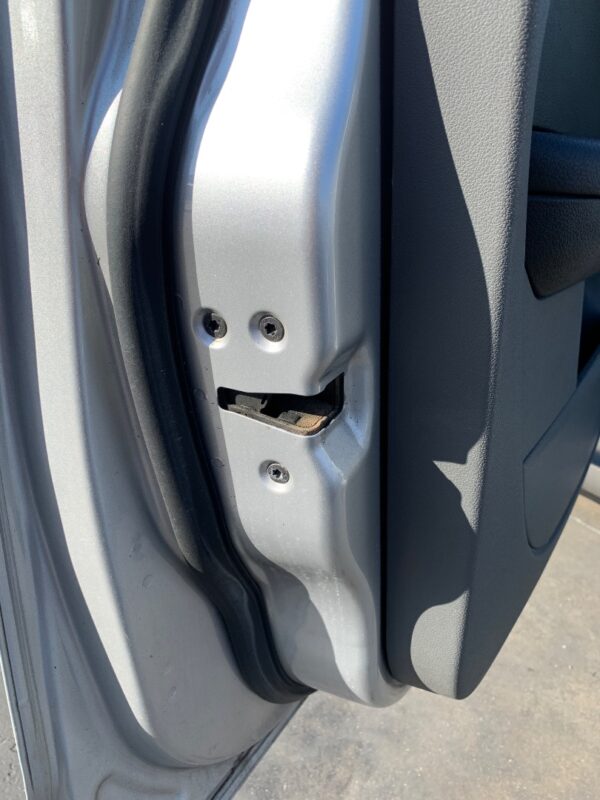 CERRADURA PUERTA DELANTERA IZQUIERDA FORD FOCUS BERLINA (CB4)