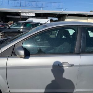 PUERTA DELANTERA IZQUIERDA FORD FOCUS BERLINA (CB4)