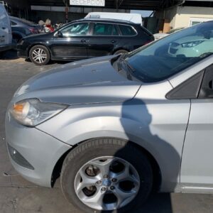 ALETA DELANTERA IZQUIERDA FORD FOCUS BERLINA (CB4)