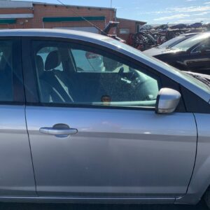 PUERTA DELANTERA DERECHA FORD FOCUS BERLINA (CB4)