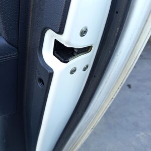 CERRADURA PUERTA TRASERA DERECHA KIA CARENS (RP)