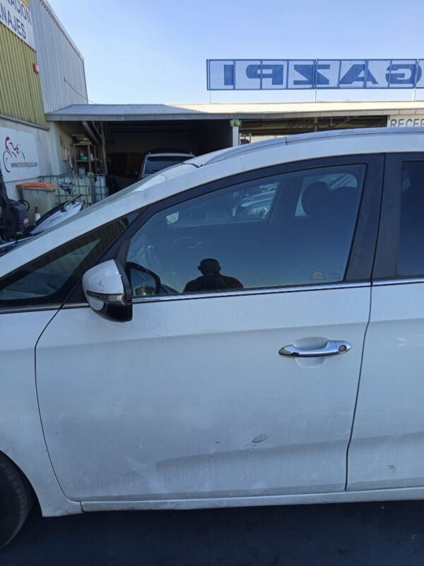 PUERTA DELANTERA IZQUIERDA KIA CARENS (RP)