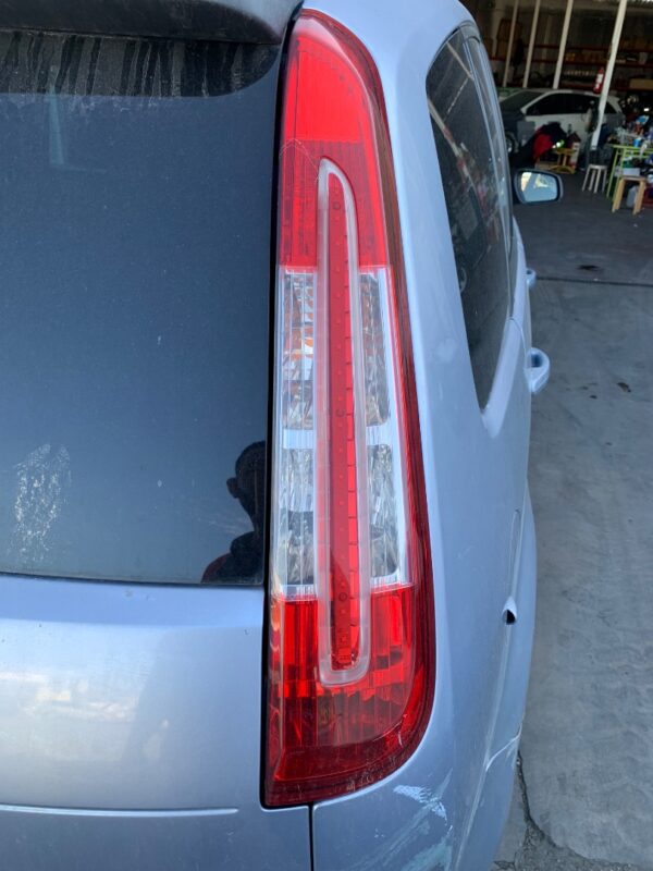 PILOTO TRASERO DERECHO FORD C-MAX (CB3)(2007)