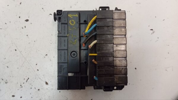 CAJA RELES / FUSIBLES CITROEN C5 BERLINA