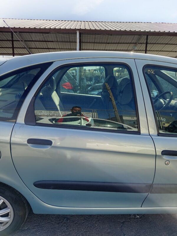 PUERTA TRASERA DERECHA CITROEN XSARA PICASSO