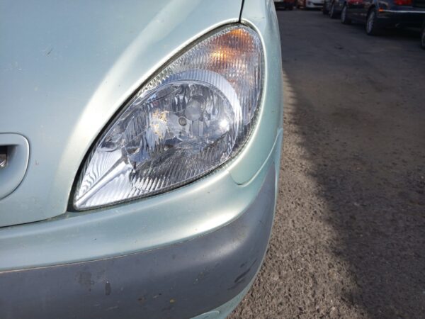 FARO IZQUIERDO CITROEN XSARA PICASSO
