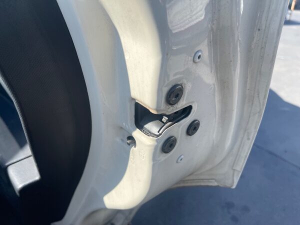 CERRADURA PUERTA TRASERA DERECHA RENAULT CAPTUR I