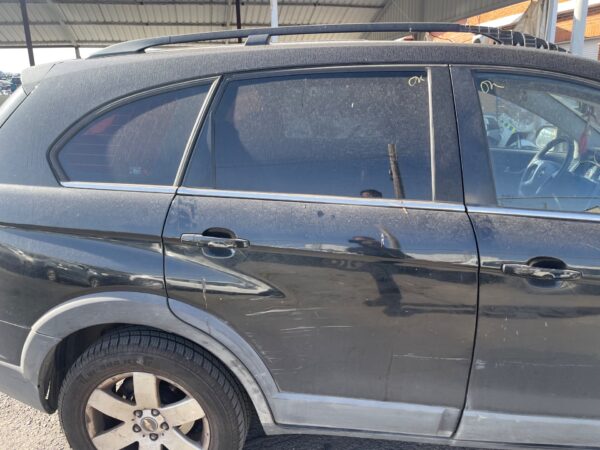 PUERTA TRASERA DERECHA CHEVROLET CAPTIVA