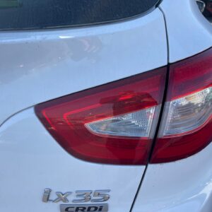 PILOTO TRASERO DERECHO INTERIOR HYUNDAI IX35 (EL/LM)