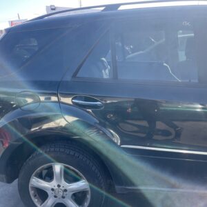 PUERTA TRASERA DERECHA MERCEDES-BENZ CLASE ML (BM 164)
