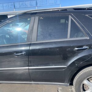 PUERTA TRASERA IZQUIERDA MERCEDES-BENZ CLASE ML (BM 164)