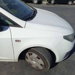 ALETA DELANTERA DERECHA SEAT IBIZA BERLINA (6J5)