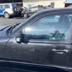 PUERTA DELANTERA IZQUIERDA MERCEDES-BENZ CLASE E (BM 210) BERLINA