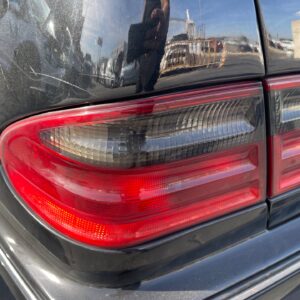 PILOTO TRASERO IZQUIERDO MERCEDES-BENZ CLASE E (BM 210) BERLINA