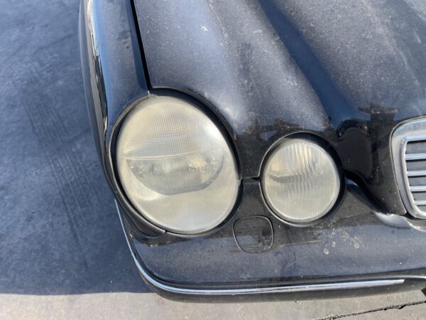 FARO DERECHO MERCEDES-BENZ CLASE E (BM 210) BERLINA