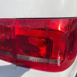 PILOTO TRASERO DERECHO VOLKSWAGEN TOURAN (1T3)
