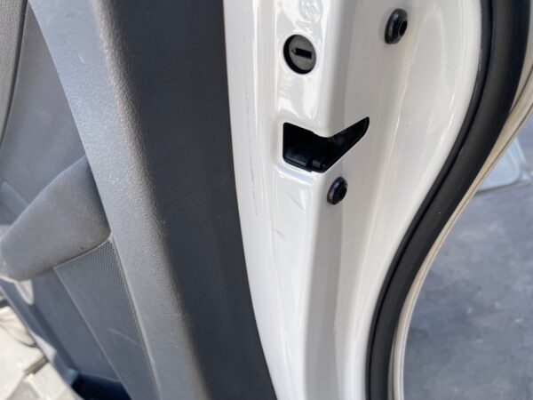 CERRADURA PUERTA TRASERA DERECHA VOLKSWAGEN TOURAN (1T3)