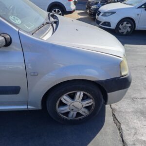 ALETA DELANTERA DERECHA DACIA LOGAN 1