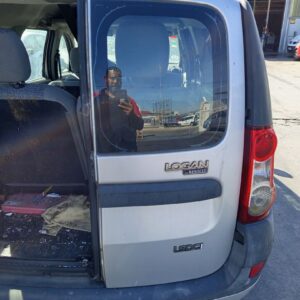 PORTON TRASERO DERECHO DACIA LOGAN 1