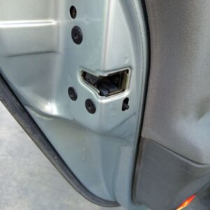 CERRADURA PUERTA TRASERA IZQUIERDA RENAULT LAGUNA II (BG0)