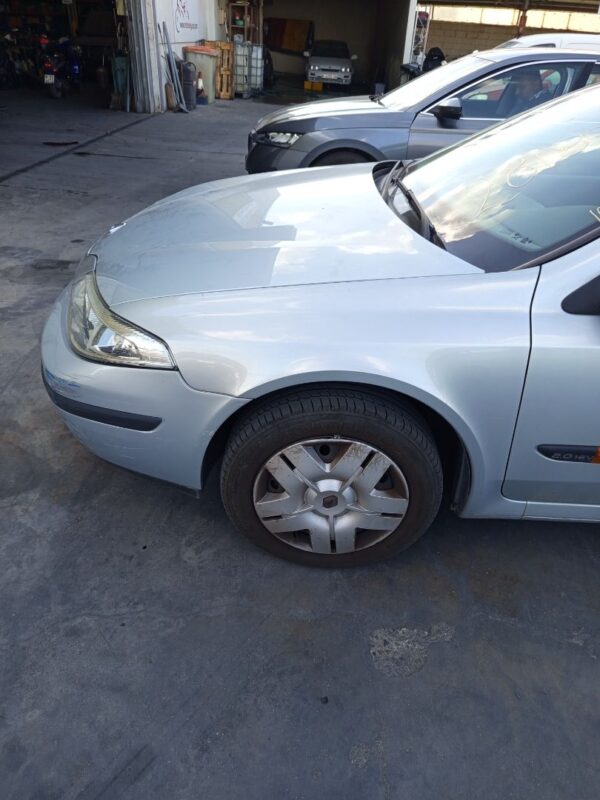 ALETA DELANTERA IZQUIERDA RENAULT LAGUNA II (BG0)