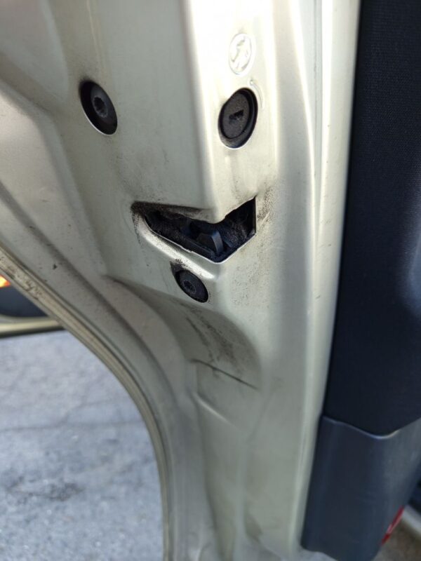 CERRADURA PUERTA TRASERA IZQUIERDA SEAT LEON (1M1)