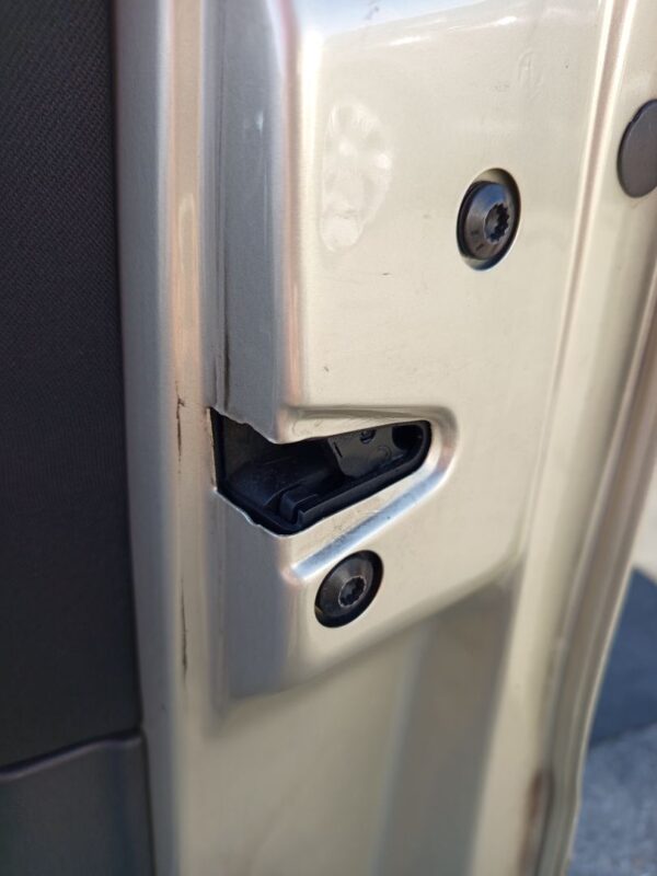 CERRADURA PUERTA DELANTERA DERECHA SEAT LEON (1M1)