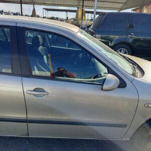 PUERTA DELANTERA DERECHA SEAT LEON (1M1)
