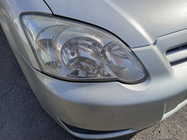 FARO DERECHO TOYOTA COROLLA (E12)