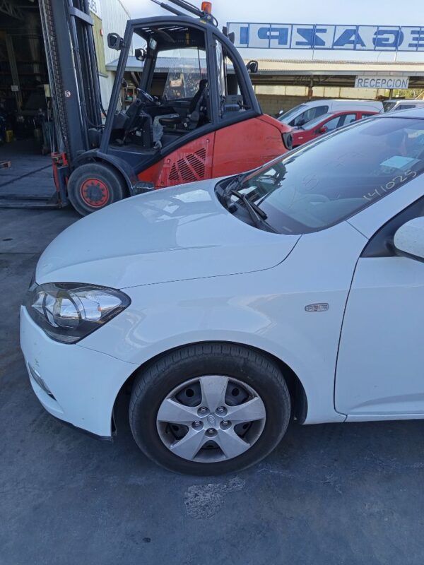 ALETA DELANTERA IZQUIERDA KIA CEED (ED)