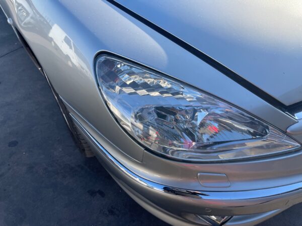 FARO DERECHO PEUGEOT 607 (S2)