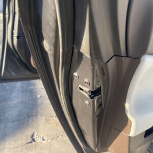 CERRADURA PUERTA TRASERA IZQUIERDA OPEL INSIGNIA BERLINA