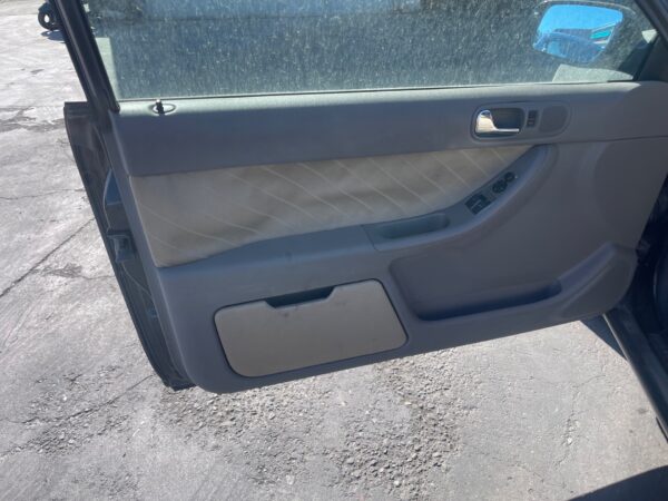ELEVALUNAS DELANTERO IZQUIERDO AUDI A3 (8L)