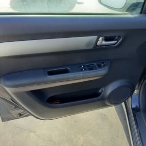 ELEVALUNAS DELANTERO IZQUIERDO SUZUKI SWIFT BERLINA (RS/MZ)