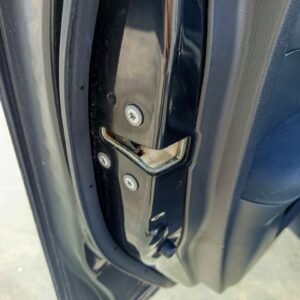 CERRADURA PUERTA DELANTERA IZQUIERDA SUZUKI SWIFT BERLINA (RS/MZ)