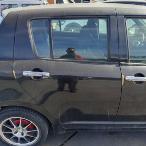 PUERTA TRASERA DERECHA SUZUKI SWIFT BERLINA (RS/MZ)
