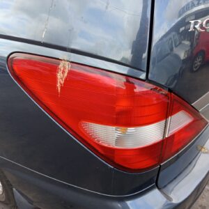 PILOTO TRASERO IZQUIERDO SSANGYONG RODIUS
