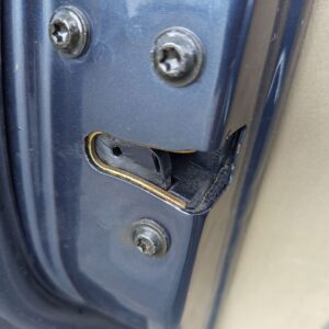 CERRADURA PUERTA DELANTERA IZQUIERDA SSANGYONG RODIUS