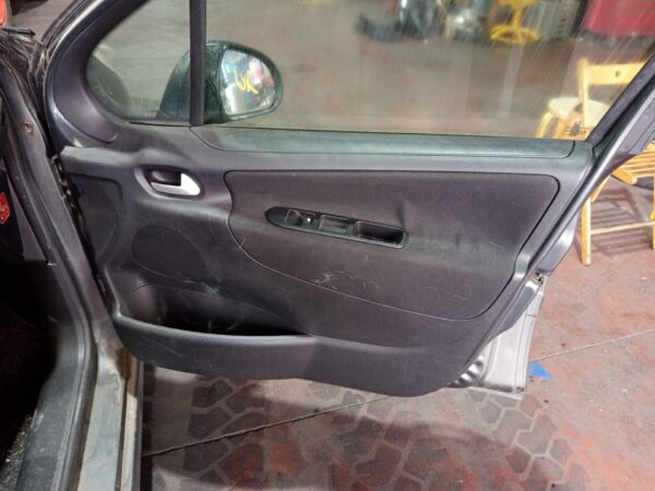 ELEVALUNAS DELANTERO DERECHO PEUGEOT 207